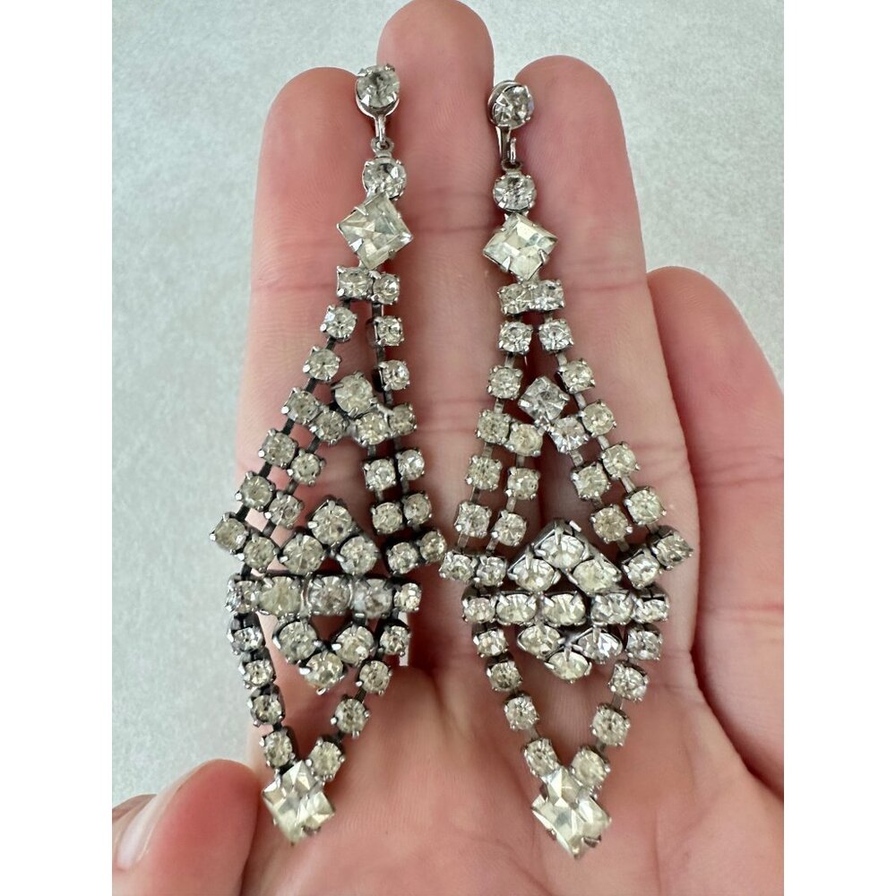 Crystal Chandelier Drop Earrings - Silver Rhinestone